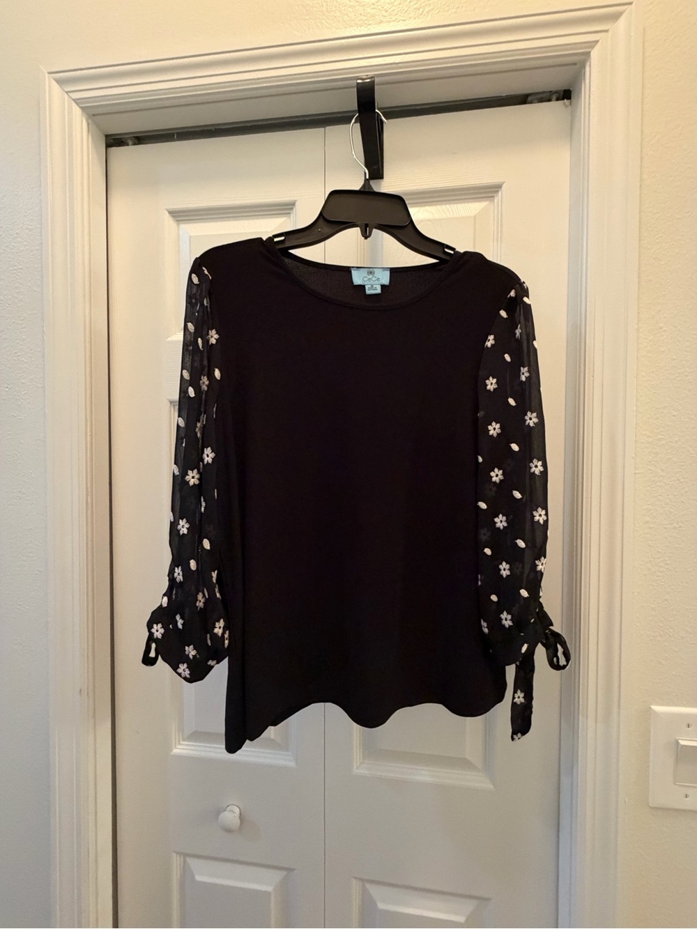 Black Floral Sheer Floral Sleeve Womens Top